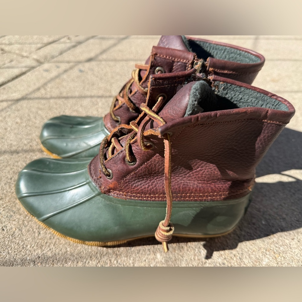 SPERRY Top-Sider Duck Boot. Size 6.